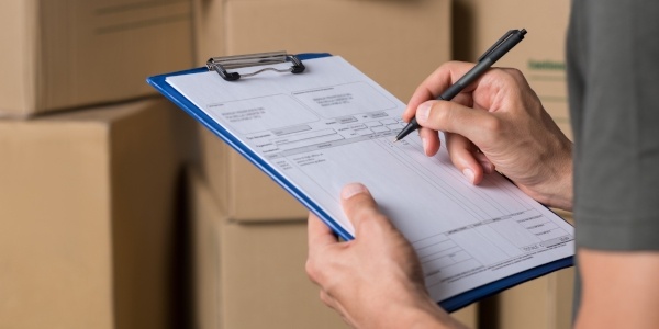 Checking package delivery with clipboard
